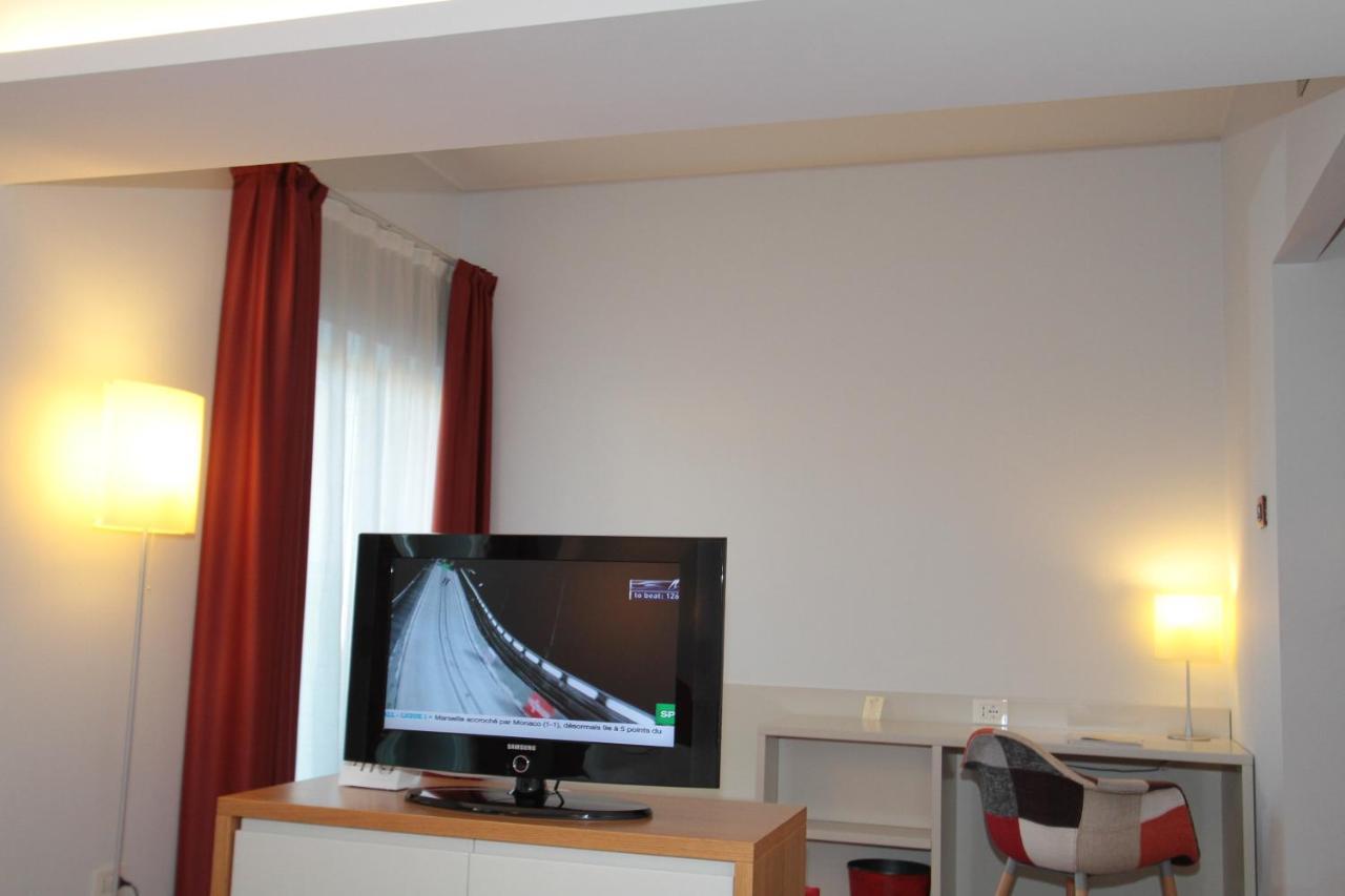 Hotel La Sosta Cisano Bergamasco ภายนอก รูปภาพ